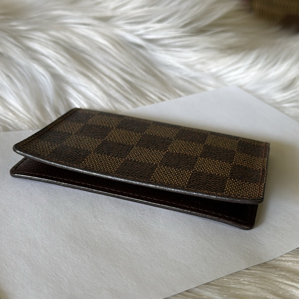 SOLD🎉🎉🎉LOUIS VUITTON Damier Ebene Porte 2 Cartes Vertical Card Holder - Picture 6 of 17